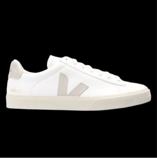Zapatillas Veja Blancas y Beige. Como nuevas
