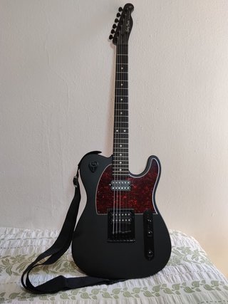 Guitarra Eléctrica Harley Benton Negra