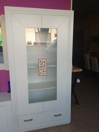 Mueble comedor lacado blanco 290cm,nuevo exposicio