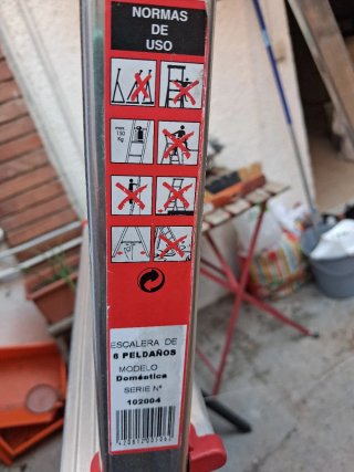 Escalera Rolser aluminio 5 peldaños
