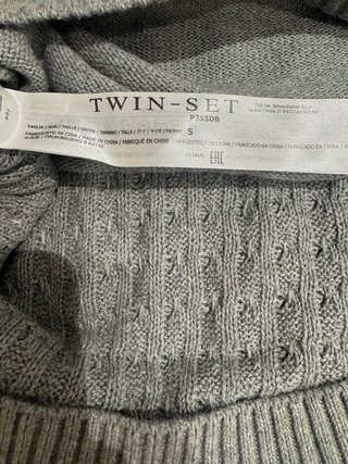 Jersey Twin Set Gris con Pedrería Talla S