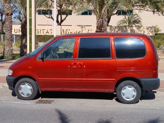 Furgo camper Nissan Serena