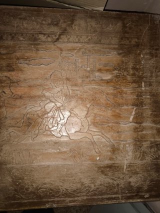 BAÚL TALLADO MADERA