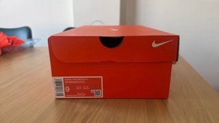 Nike W Free Metcon 5 - Talla 40.5 - NUEVAS