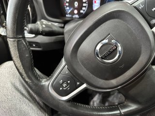 Volvo V60 2.0 T6 340 E-AWD (2021)
