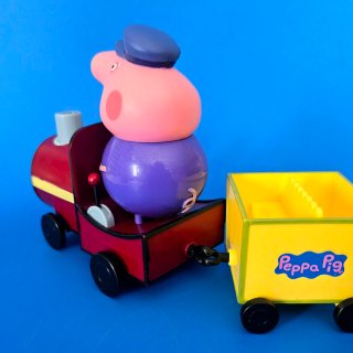 Peppa Pig's on Grandpa Pig Train