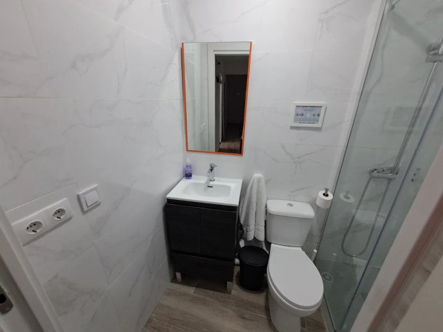 Habitación PREMIUM junto a Metro Oporto–Reformado - Imagen 10