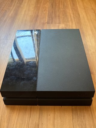 Consola PS4 Sony Negra (No funciona bien)
