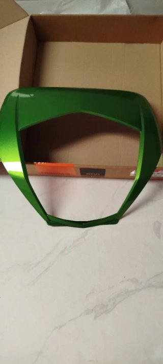 Tapa Baúl Givi V47 Verde Kawasaki
