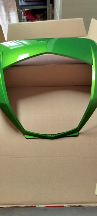 Tapa Baúl Givi V47 Verde Kawasaki
