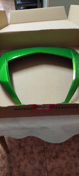 Tapa Baúl Givi V47 Verde Kawasaki