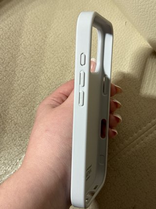 Funda iPhone 16 pro RIMOWA plateada