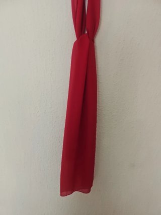 Vestido de fiesta rojo drapeado
