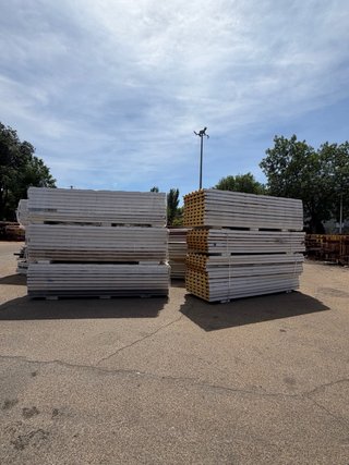 Panel sándwich 3,15m nuevo 23€ metro