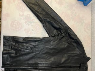 Chaqueta de cuero negra Talla XL y M