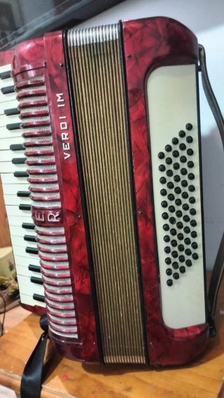 Acordeón Hohner Verdi IM Rojo
