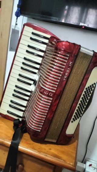 Acordeón Hohner Verdi IM Rojo