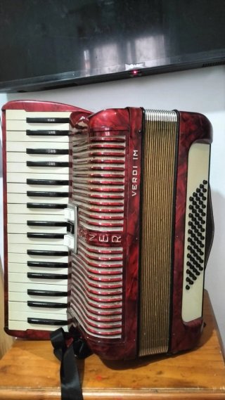 Acordeón Hohner Verdi IM Rojo