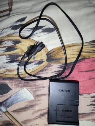 Canon EOS 800D (Reflex)