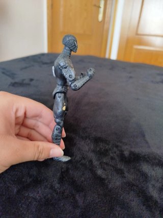 Figura Spiderman Traje Negro Tobey Maguire.