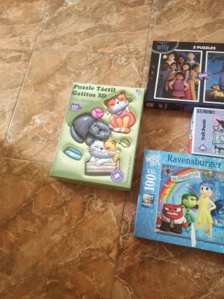 Lote Puzzles Infantiles Paw Patrol, Kuromi, Inside