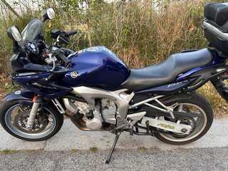 Yamaha Fazer Azul en buen estado(negociable)