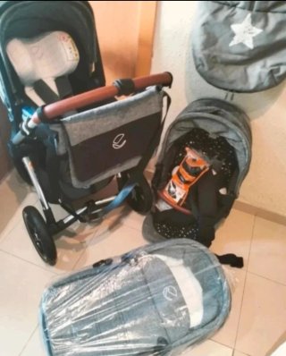 Carrito Bebé Jane Kawai 4 piezas + Accesorios