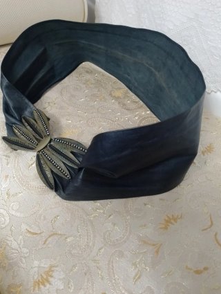 Cintura decorativa oro nero pelle