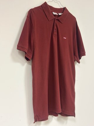 Polo Levi’s granate vintage style bordado talla