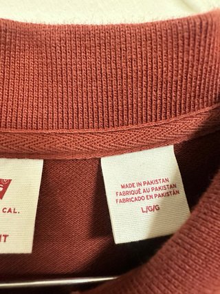 Polo Levi’s granate vintage style bordado talla