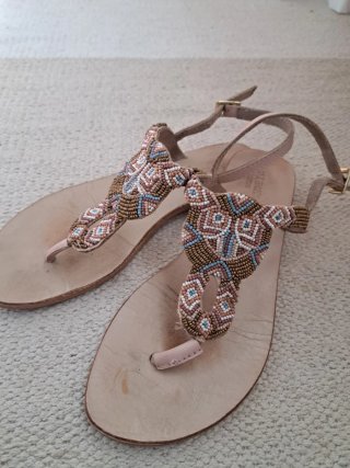 Sandalias planas de estilo boho