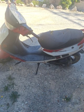 Peugeot Speedake 50 F1