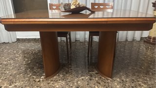 Mesa Comedor Extensible Madera y Cristal protector