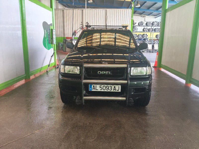 Opel Frontera 2000 - foto 1