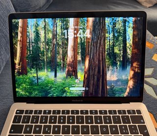 MacBook Air M1 13” 2020 8GB RAM 256GB SSD