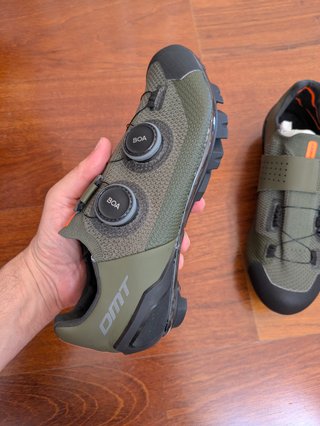 NUEVAS Zapatillas DMT MH10 talla 39