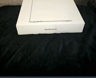 MacBook M2 Nuevo - 1 Ciclo de Carga
