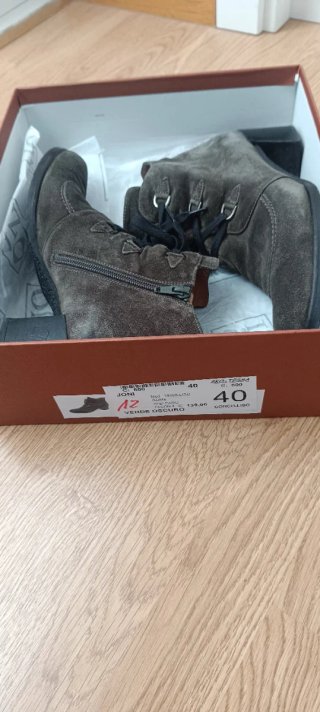 Botines verde/gris talla 40