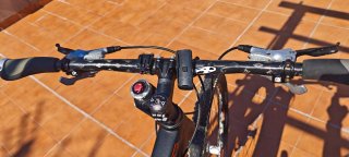 Bicicleta Canyon Nerve XC F8 con suspensión Lefty