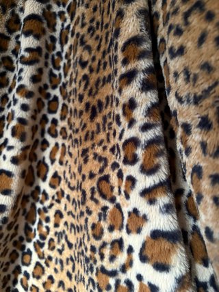 Abrigo leopardo muy calentito