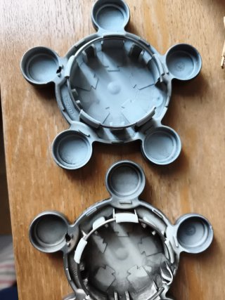 2 Tapacubos  bujes Seat Ibiza 6L Originales 2