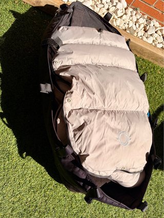 Bugaboo Camaleon + funda invierno y bolsito