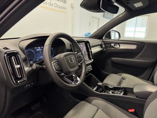 Volvo XC40 T4 PLUS BRIGH AUTO