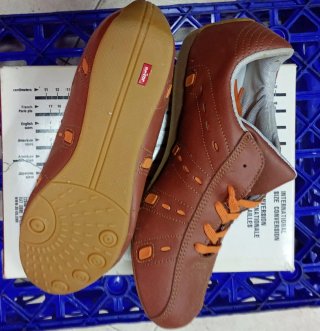 Zapatillas Levi's Marrón Talla 39