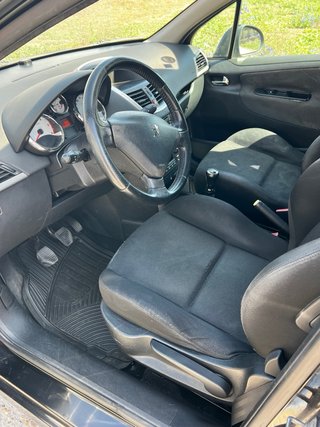 Peugeot 207 2008