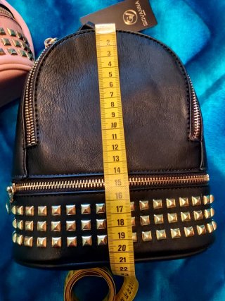 Lote 2 mochilas tachuelas