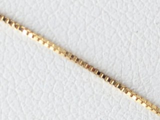 Cadena y Colgante Oro 18k con Diamante