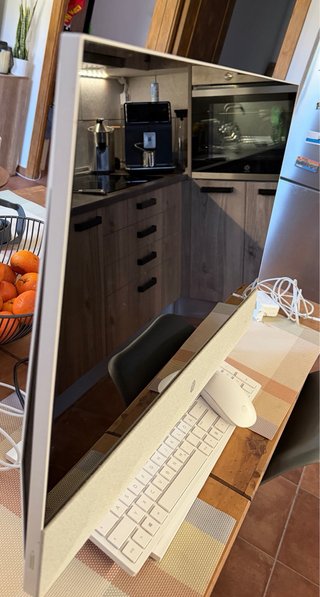 HP Pavilion All-in-One 27-d0xxx Beige/Blanco
