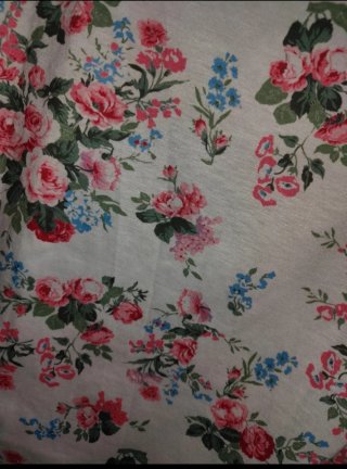 Camiseta floral mujer manga corta