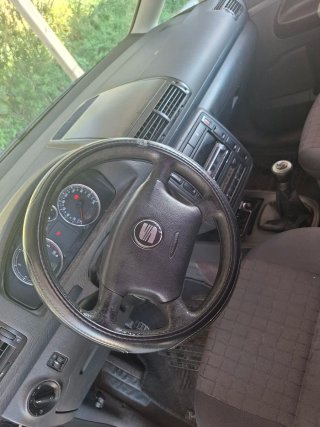 SEAT Alhambra 2003